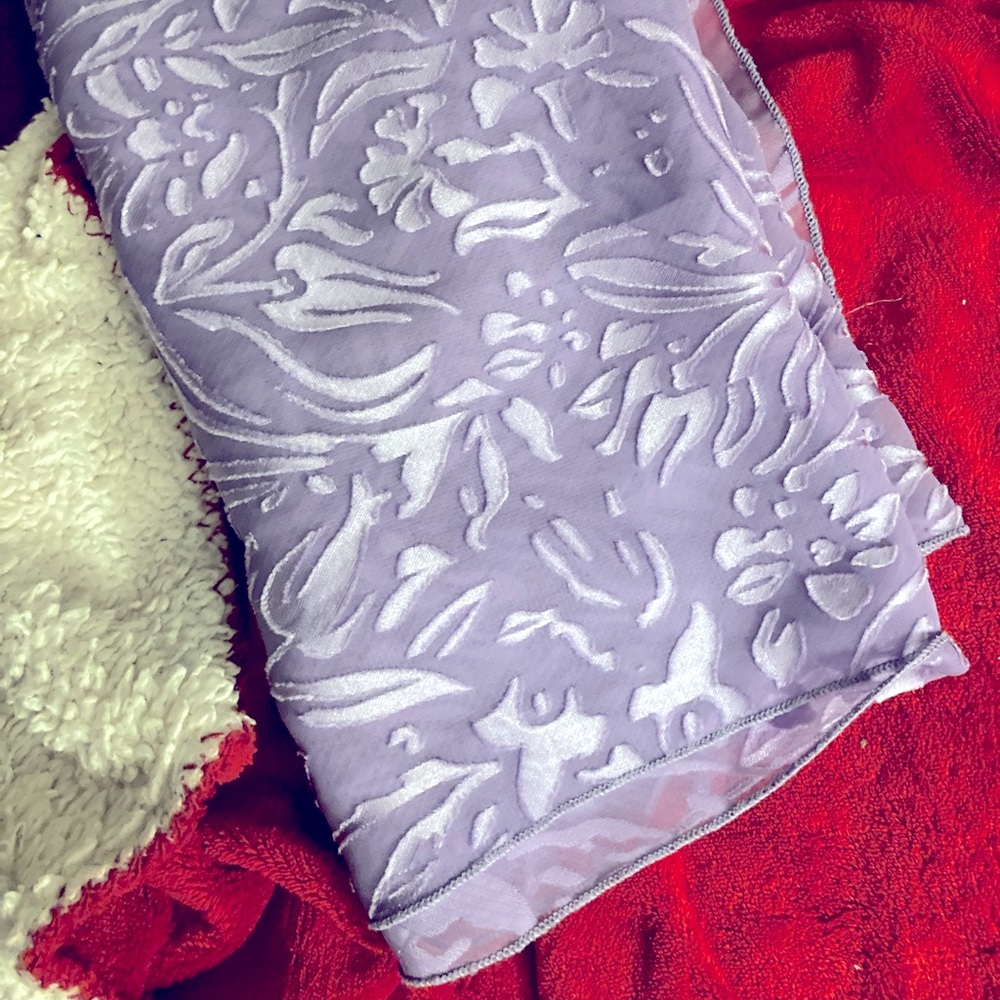 LAVENDER BURNOUT PRINT SCARF